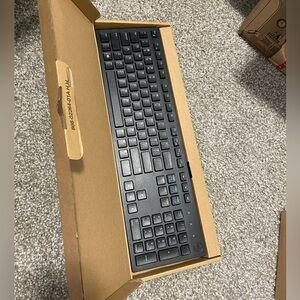 NWT Dell Black Wired Keyboard